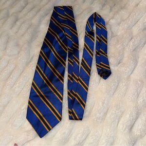 Abercrombie and Fitch Men’s Neck Tie 100% Silk Blue and Yellow Stripes Vintage